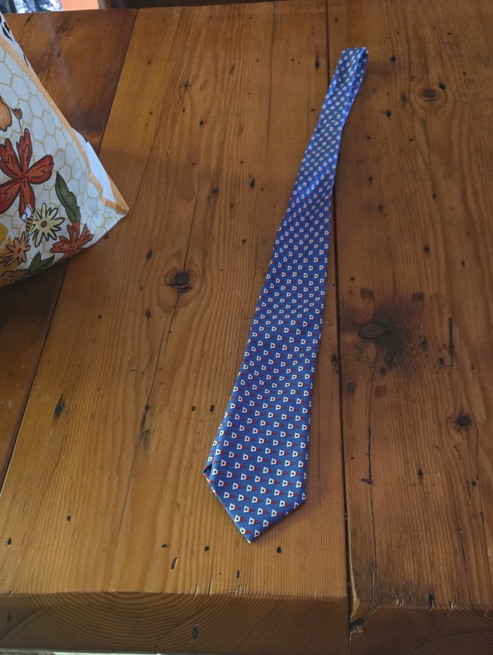 Vineyard Vines Blue Geometric Silk Tie